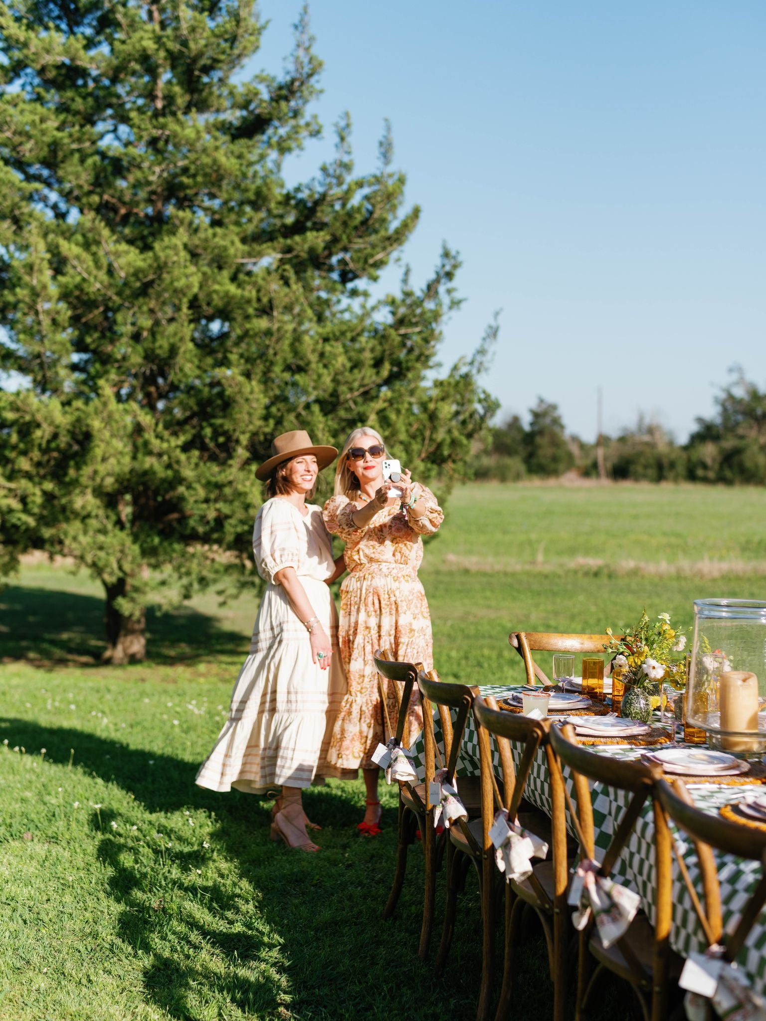 Setting a Spring Table with Loeffler Randall