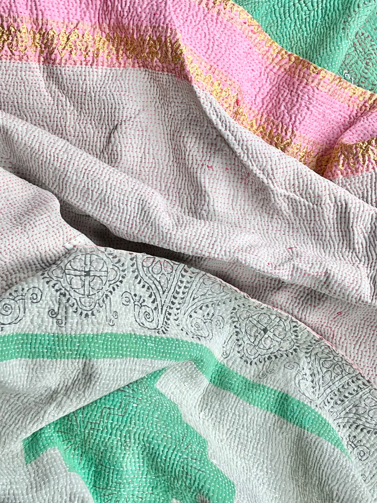 Vintage Kantha Quilt | Elgin