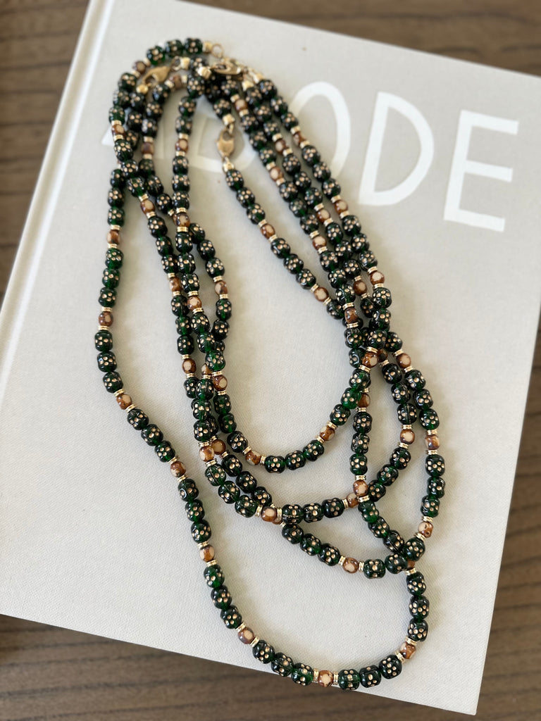 Evergreen Vintage Czech Glass Necklace - Mid