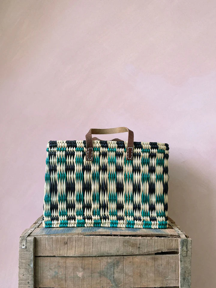 Checkered Reed Tote Basket